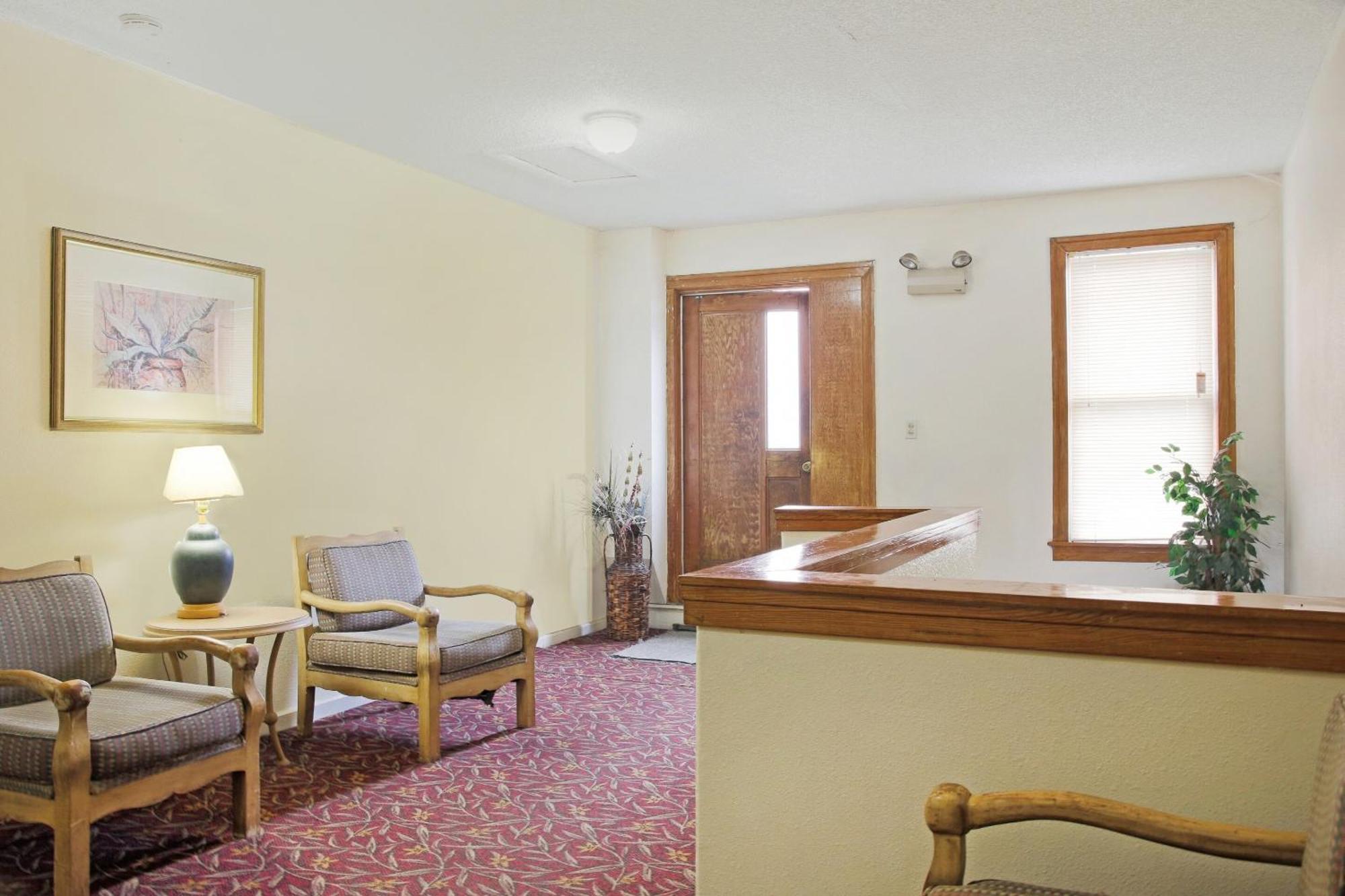 Oyo Historic Cameron Hotel Brownsville I-69E Екстериор снимка